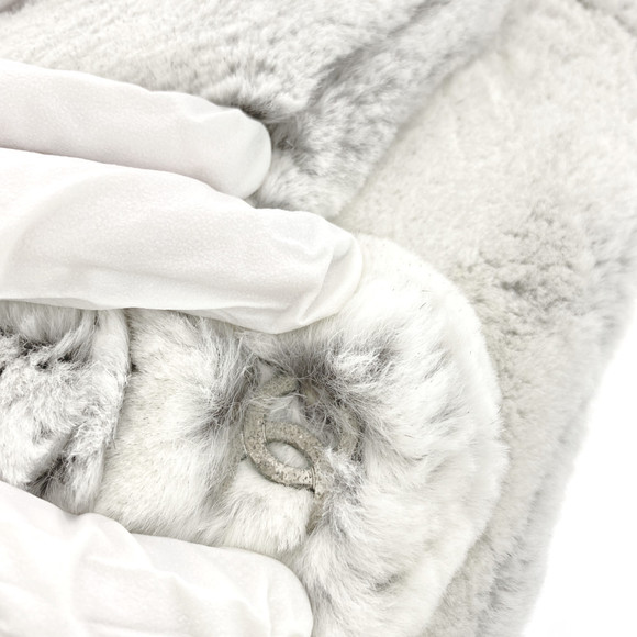 CHANEL Orirag Fur Chain Wallet White Grey - Picture 4 of 10